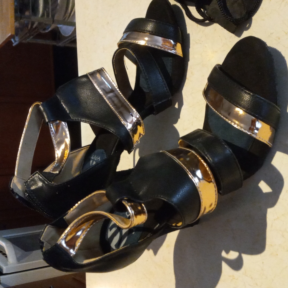 Brand new Yami salsa/ dance shoes